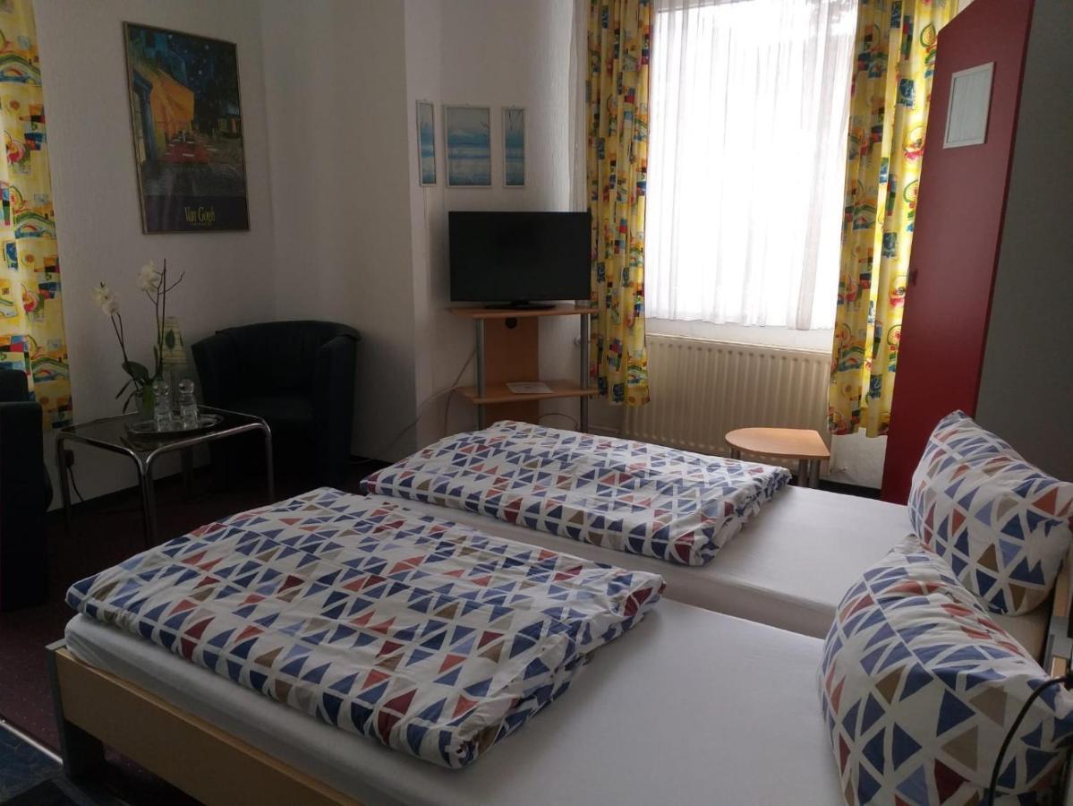 Отель Gaestezimmer Siminciuc Ахен Экстерьер фото